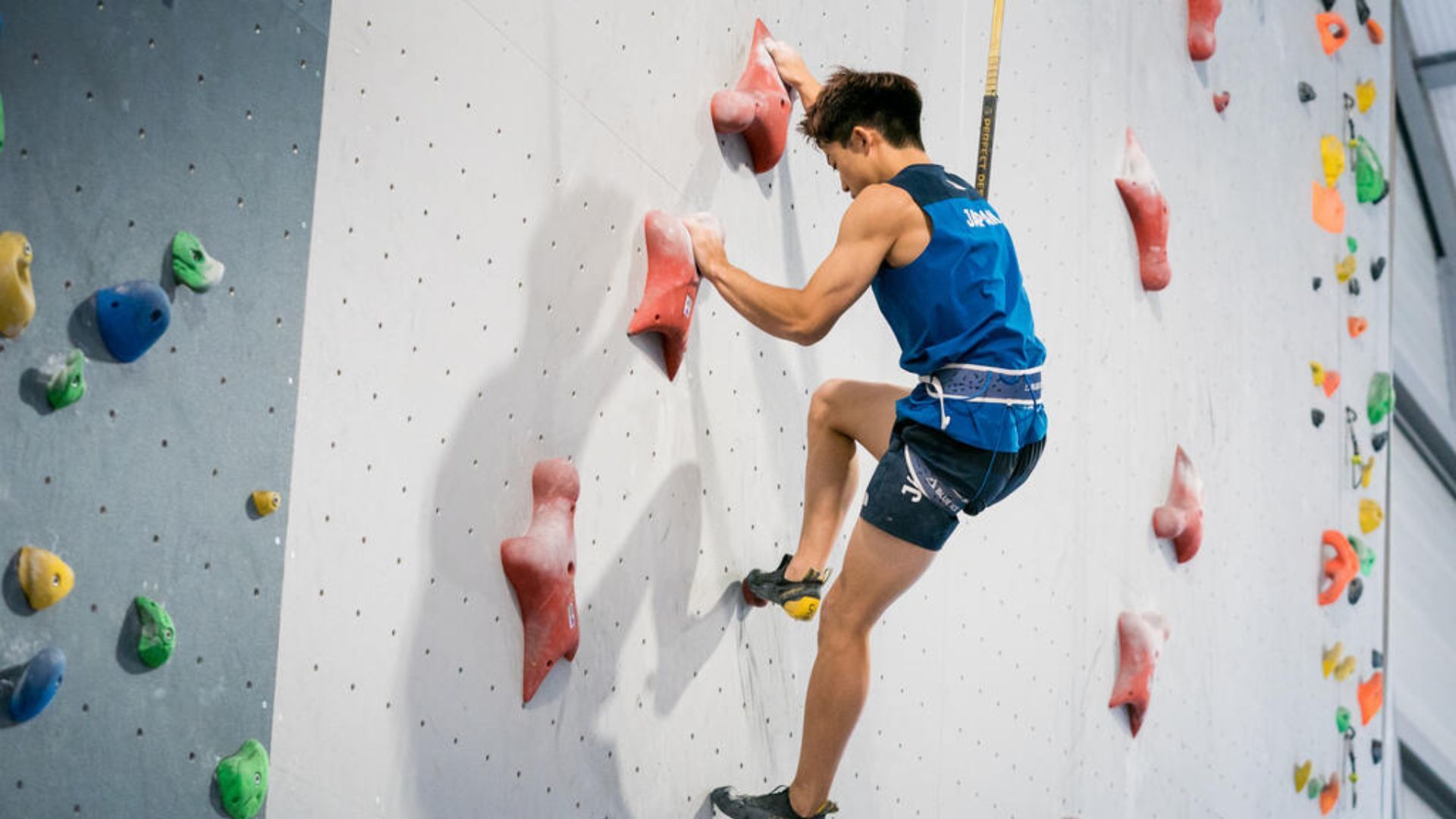 Athlète de l'équipe nationale japonaise d'escalade au Climbing Mulhouse Center