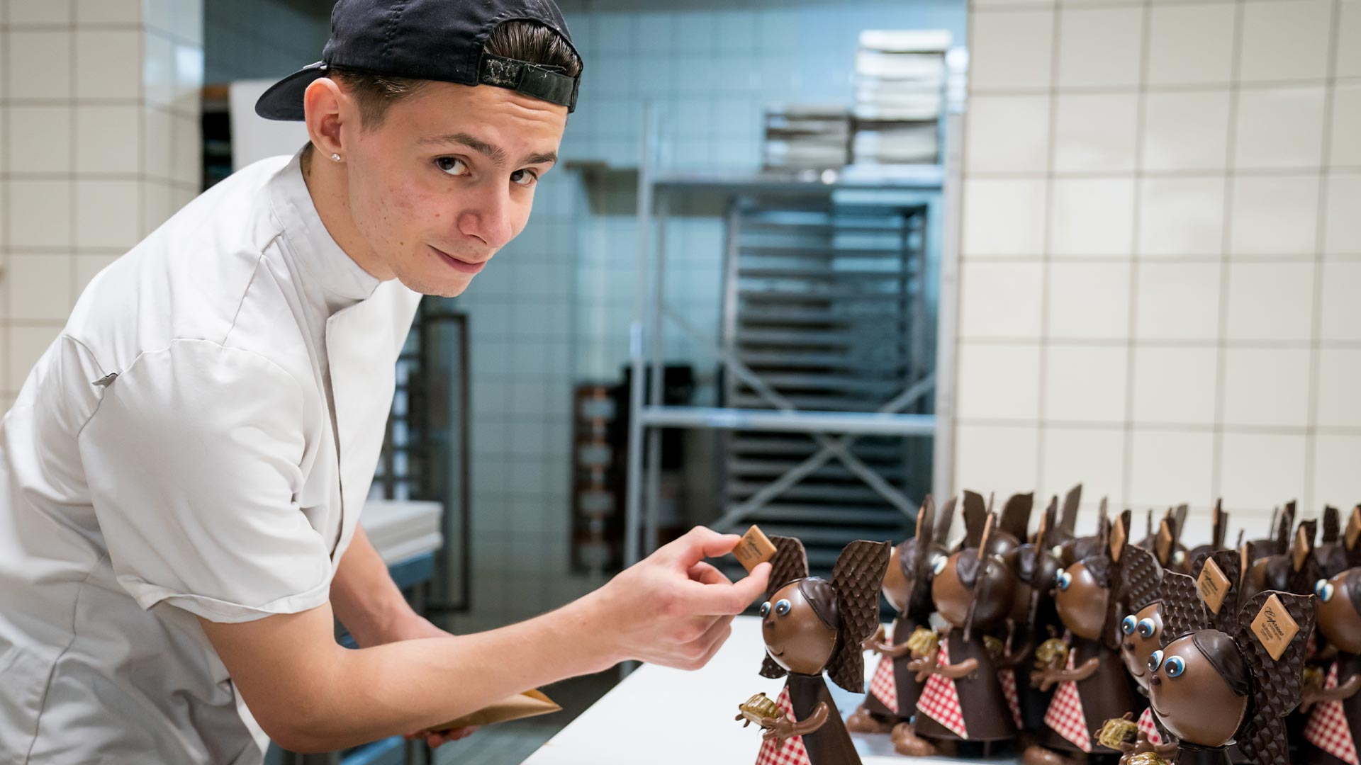 Téo Cros, chocolatier à la "Chocolaterie Caprices"